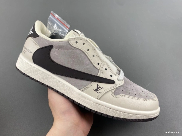 LOW  RETRO TRAVIS  OG SP 1 JORDAN SCOTT LX1988-100 0801